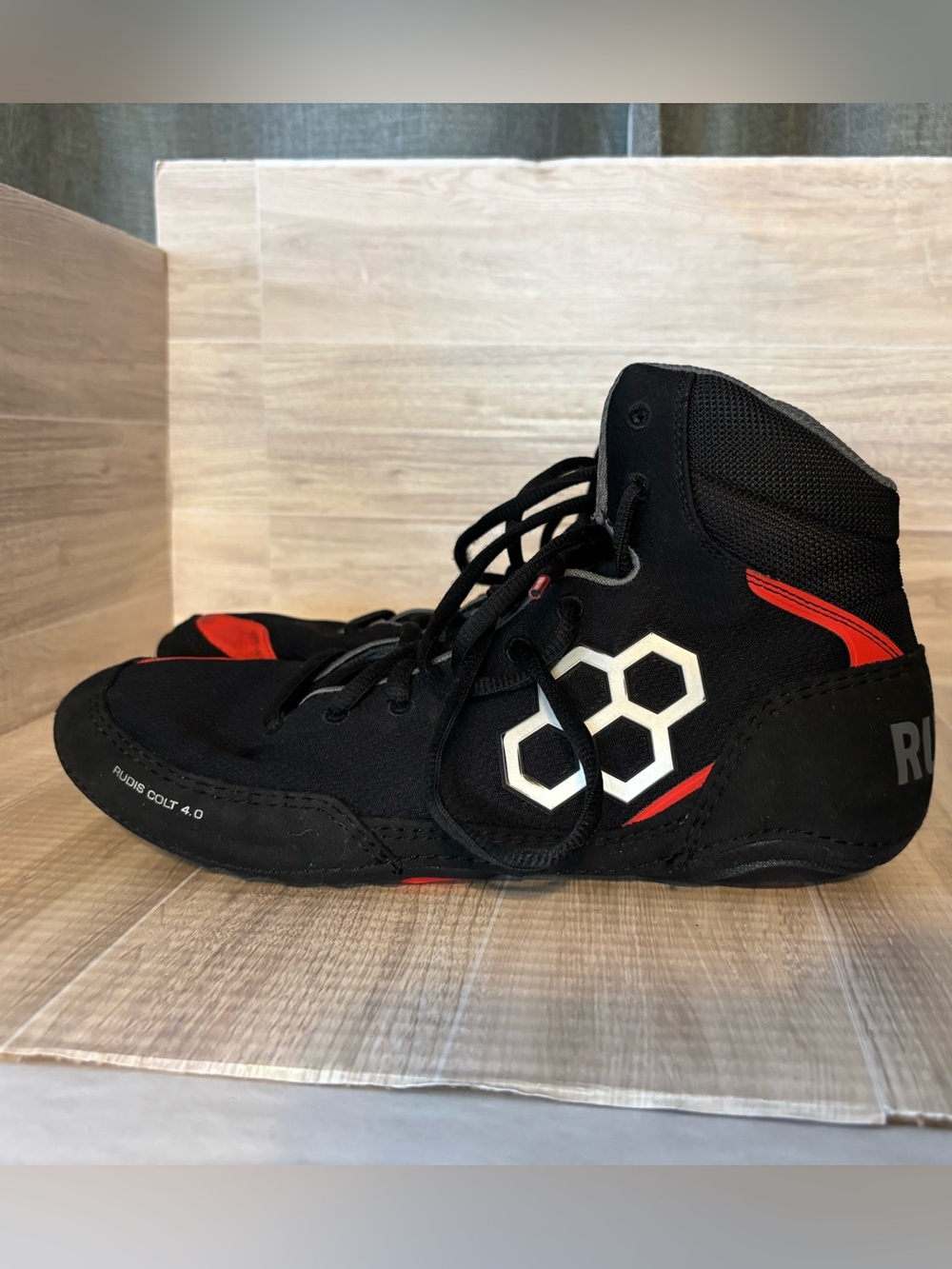 Rudis Colt 4.0 Live Wire Wrestling Shoes Black & Red Men’s Size 10